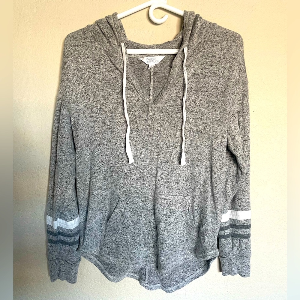 🪼 Womens Light Hoodie